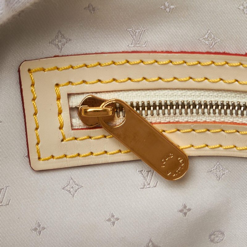 Louis Vuitton Suhali Lockit PM (SHG-r1Ypj3) - Image 8