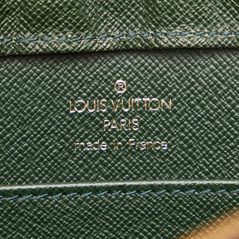 Louis Vuitton Taiga Baikal (SHG-32866) - Image 6