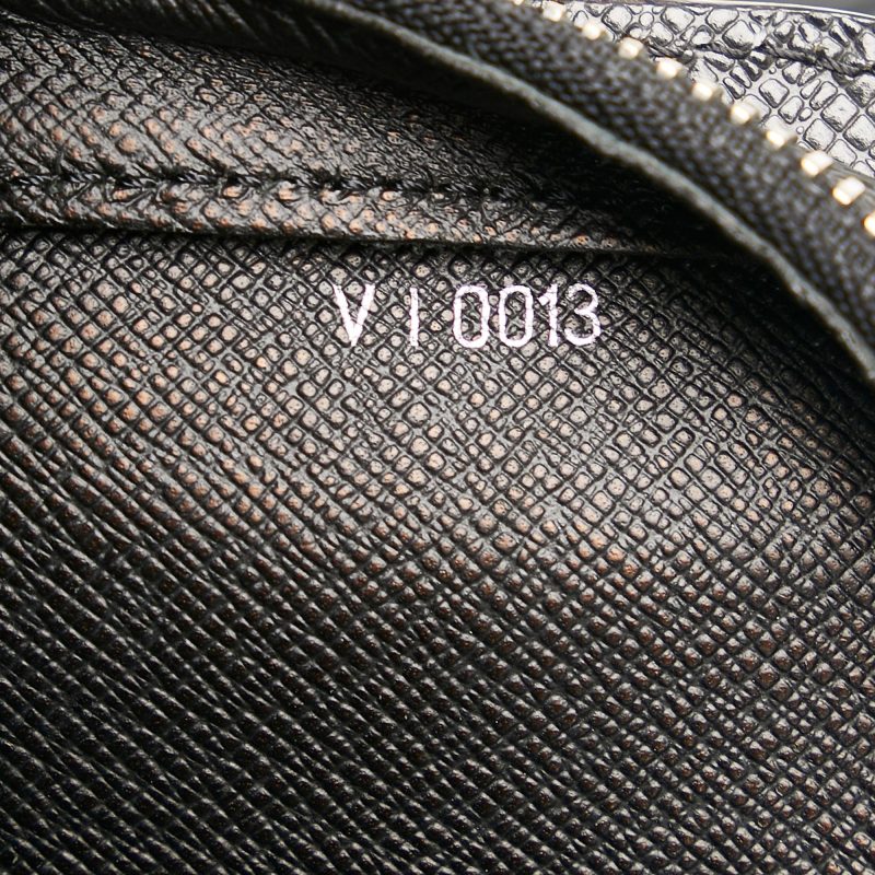Louis Vuitton Taiga Baikal (SHG-W4Ekdo) - Image 7