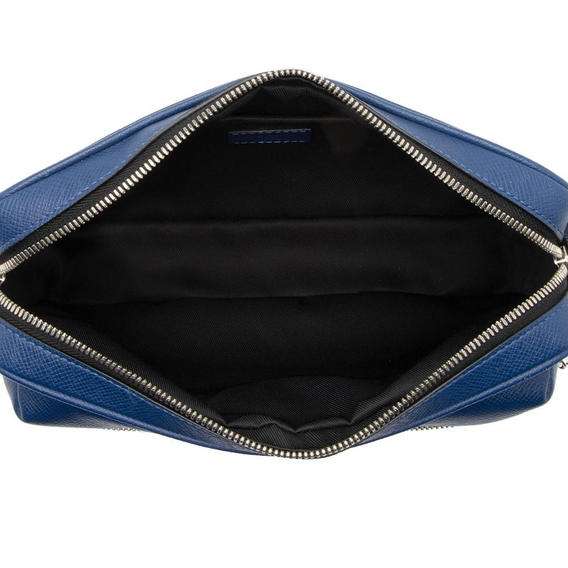 Louis Vuitton Taiga Leather Outdoor Messenger Bag (SHF-gDGAzc) - Image 6