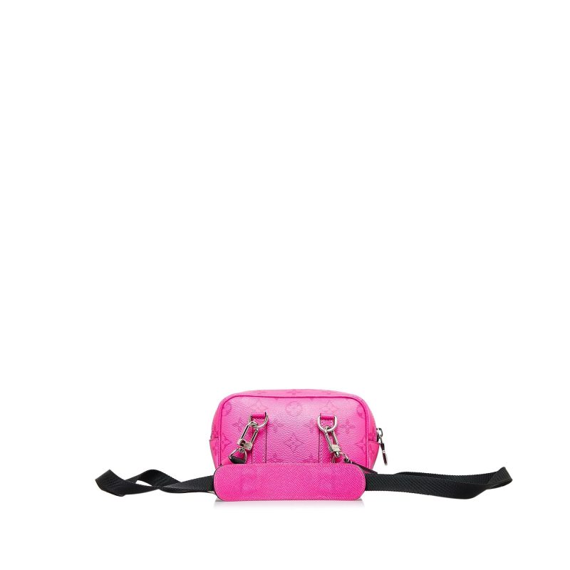 Louis Vuitton Taigarama Outdoor Pouch (SHG-iiVDLE) - Image 2