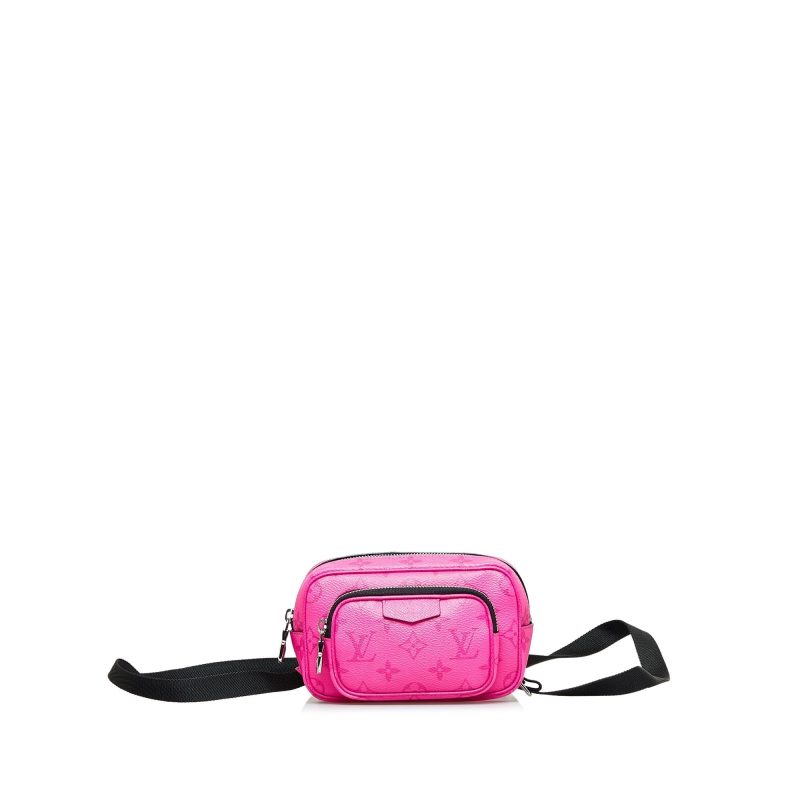 Louis Vuitton Taigarama Outdoor Pouch (SHG-iiVDLE) - Image 12