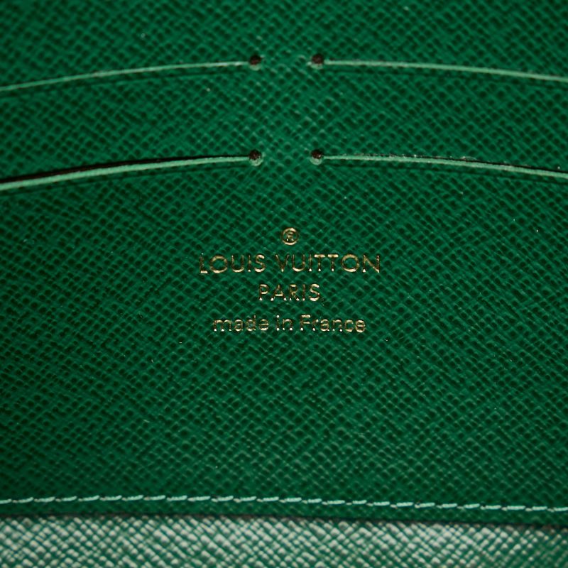 Louis Vuitton Twist Chain Monogram Palm Springs (SHG-xt7yhS) - Image 7