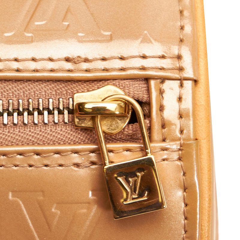 Louis Vuitton Vernis Bedford (SHG-32475) - Image 8