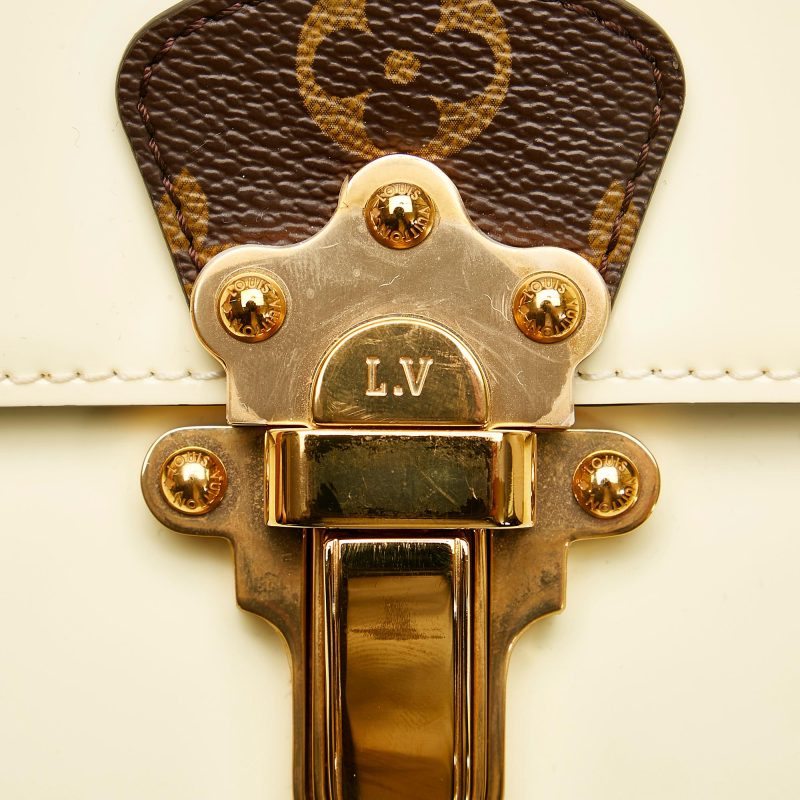 Louis Vuitton Vernis Cherrywood PM (SHG-35529) - Image 7