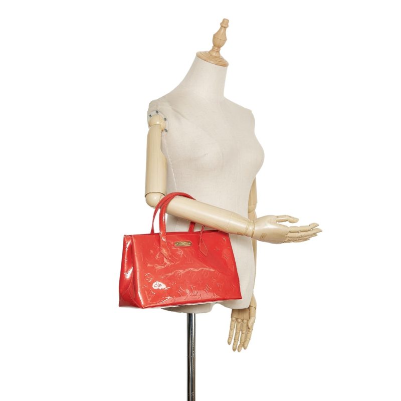Louis Vuitton Vernis Wilshire PM (SHG-37255) - Image 9