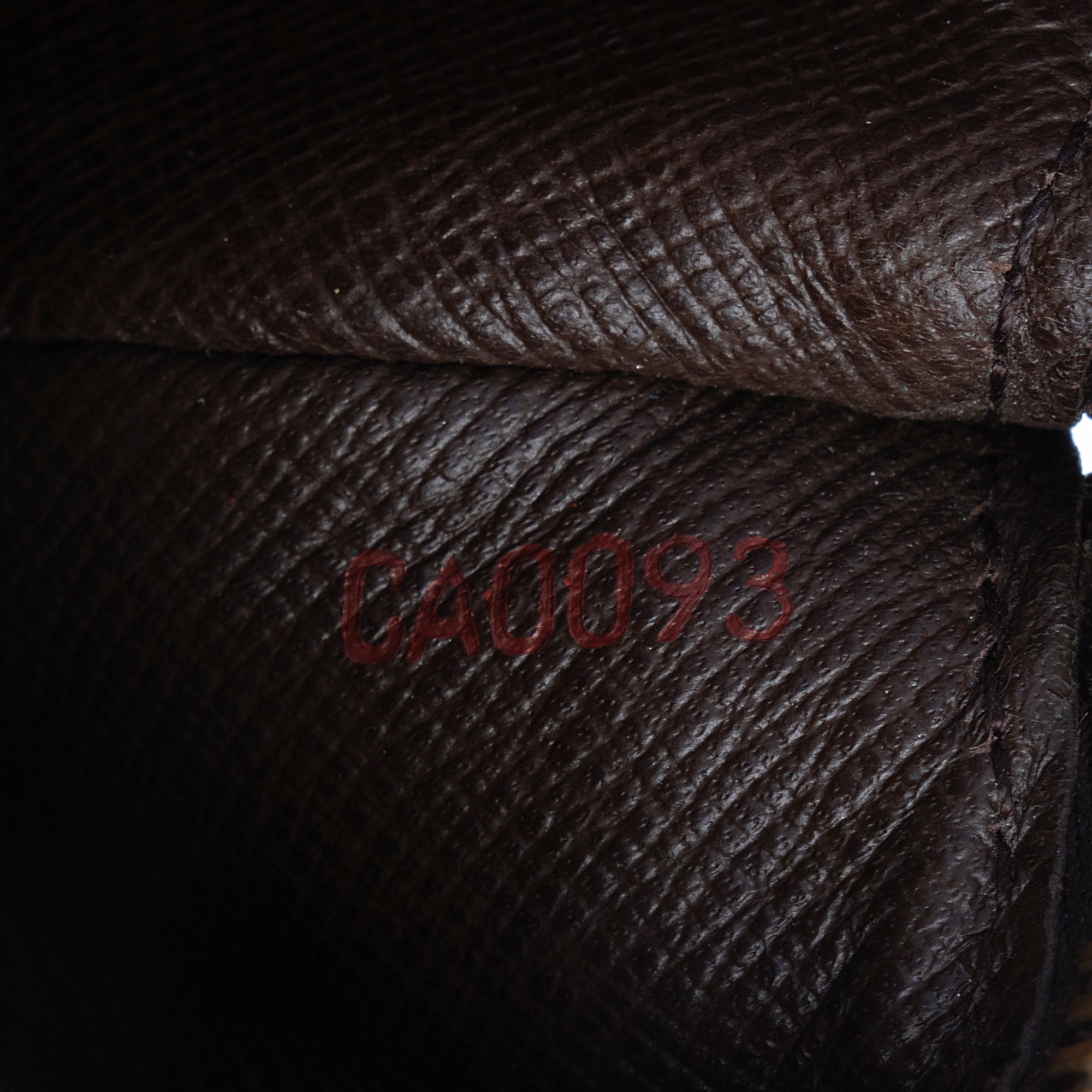 Louis Vuitton Vintage Damier Ebene Sarah Wallet (SHF-sG1xiu) - Image 3