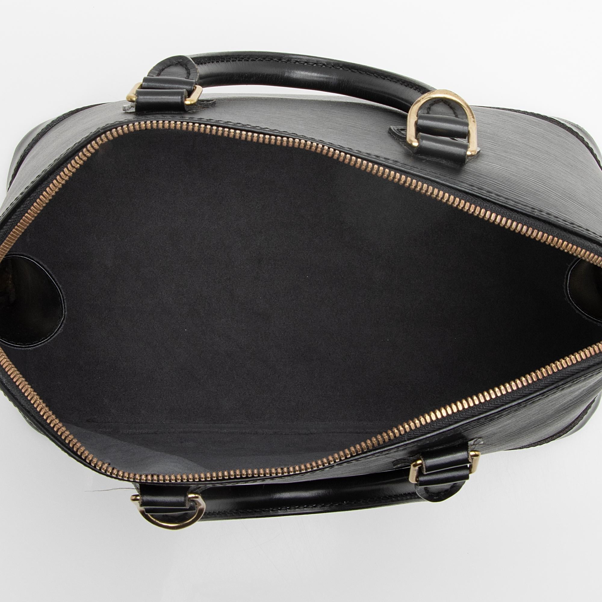 Louis Vuitton Vintage Epi Leather Alma PM Satchel (SHF-22820) - Image 5