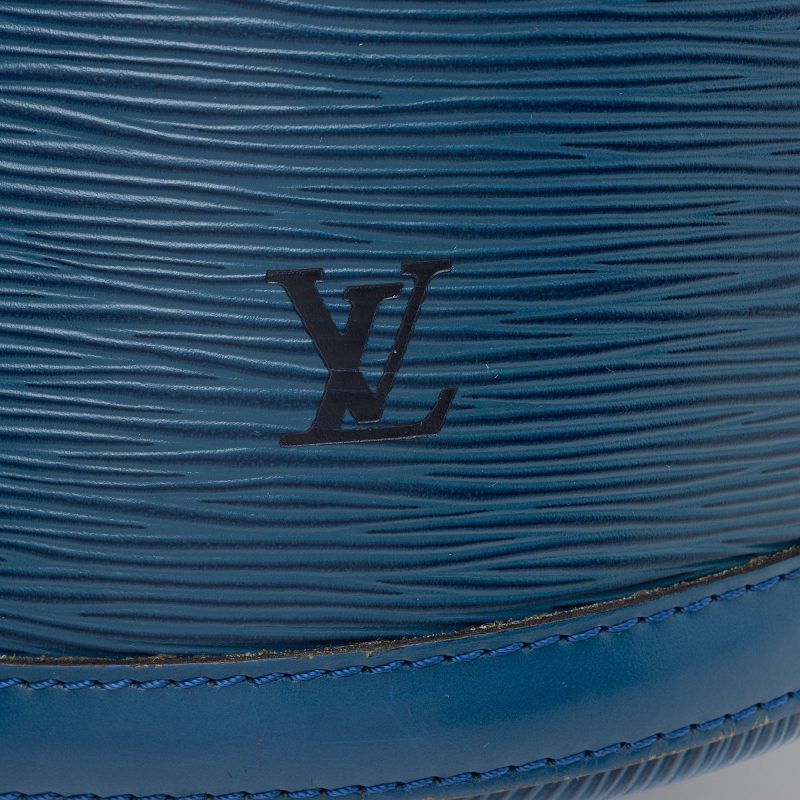 Louis Vuitton Vintage Epi Leather Cluny Shoulder Bag (SHF-52pSSf) - Image 9