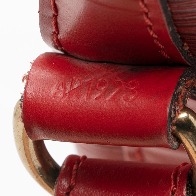 Louis Vuitton Vintage Epi Leather Noe Shoulder Bag (SHF-21800) - Image 5