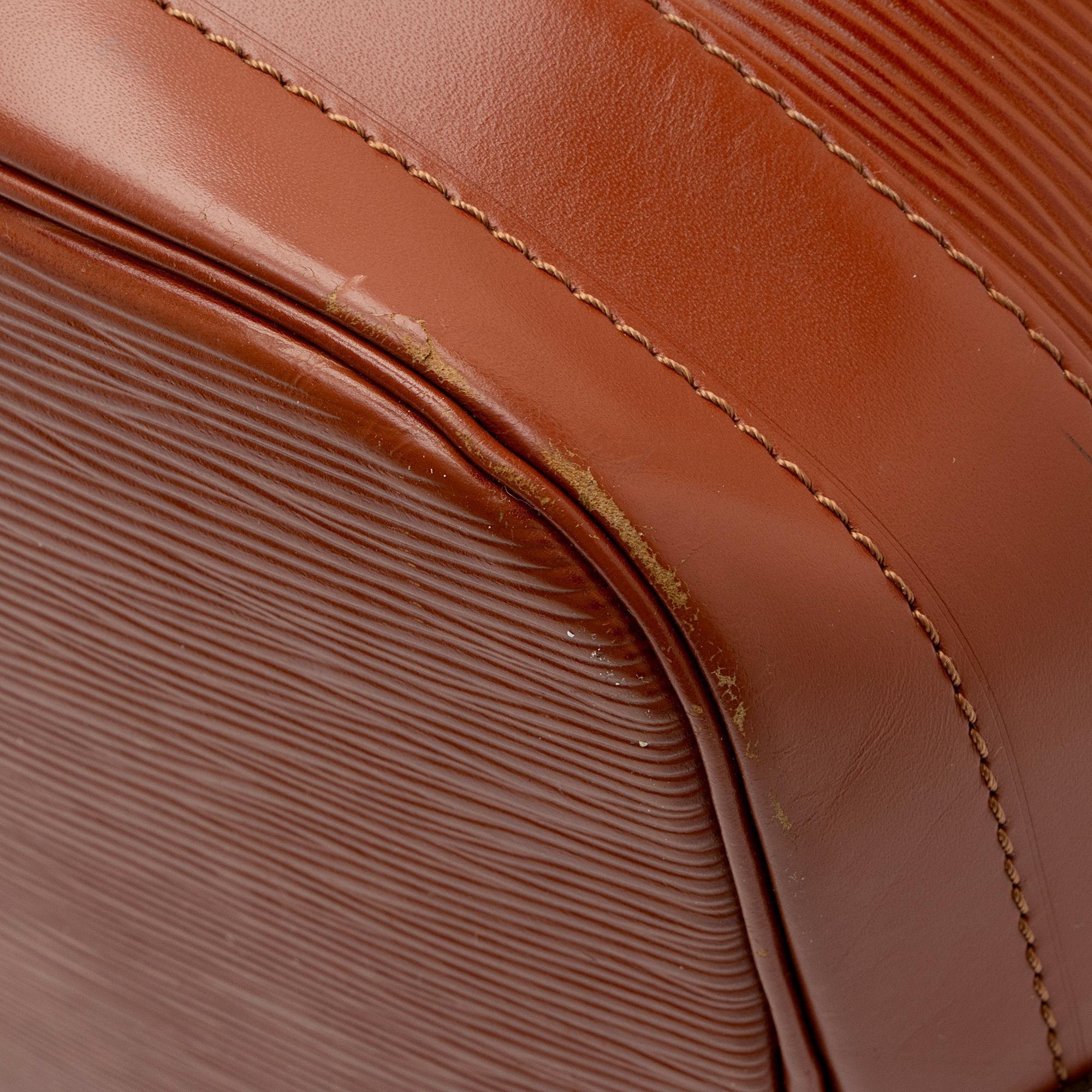 Louis Vuitton Vintage Epi Leather Noe Shoulder Bag (SHF-6rxQpn) - Image 19