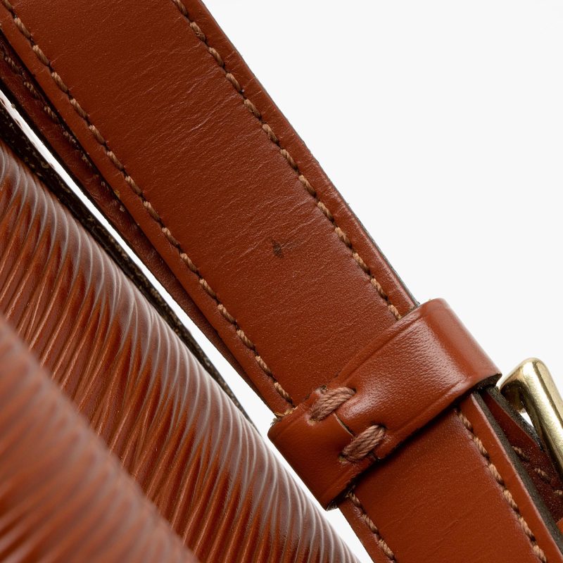 Louis Vuitton Vintage Epi Leather Noe Shoulder Bag (SHF-6rxQpn) - Image 12