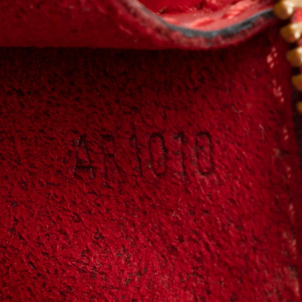 Louis Vuitton Vintage Epi Leather Pochette 21 Accessoires (SHF-17834) - Image 5