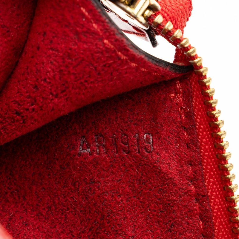 Louis Vuitton Vintage Epi Leather Pochette 21 Accessoires (SHF-PlWgDw) - Image 5