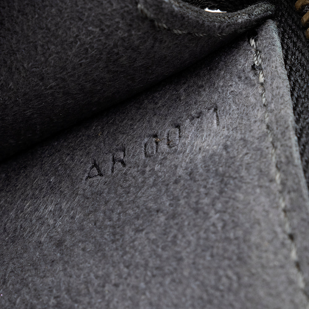 Louis Vuitton Vintage Epi Leather Pochette Accessoires (SHF-19538) - Image 5