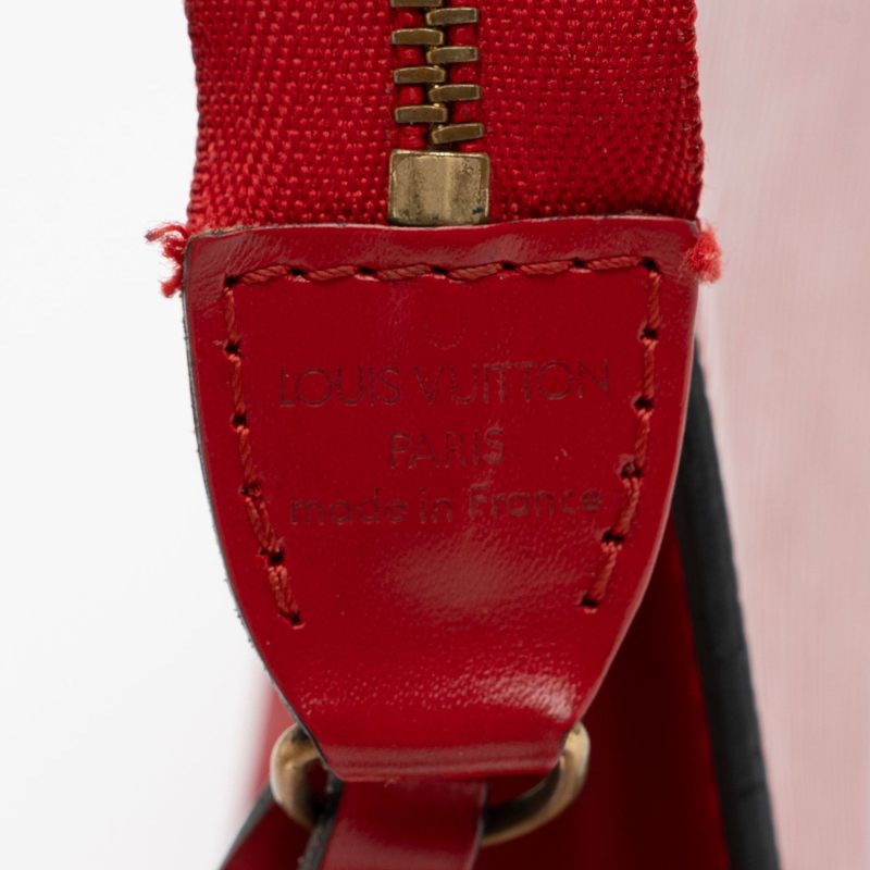 Louis Vuitton Vintage Epi Leather Pochette Accessoires (SHF-QQUDa9) - Image 7