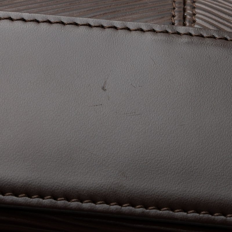 Louis Vuitton Vintage Epi Leather Revuri Shoulder Bag (SHF-22277) - Image 13