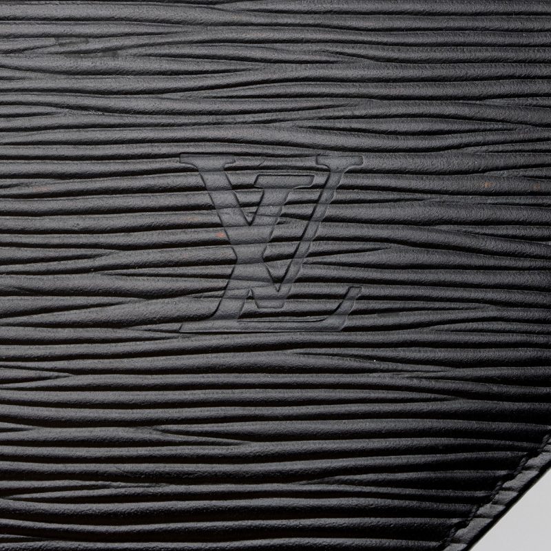 Louis Vuitton Vintage Epi Leather Sac A Dos Sling Bag (SHF-MpRcNh) - Image 12
