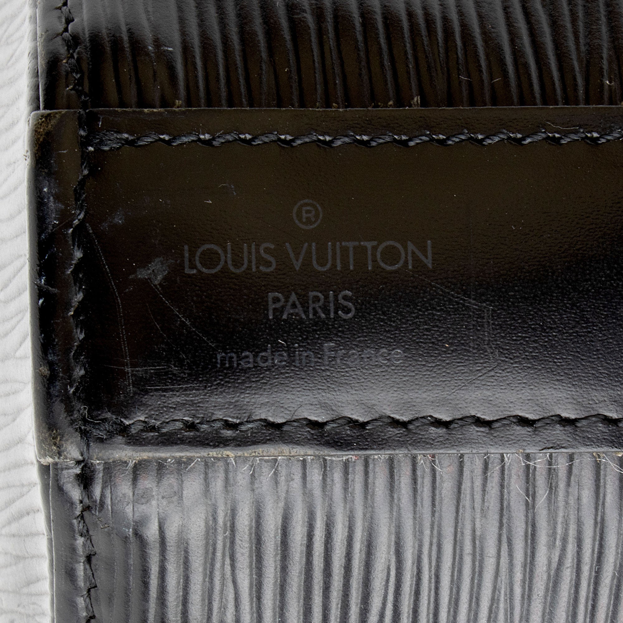 Louis Vuitton Vintage Epi Leather Sac A Dos Sling Bag (SHF-MpRcNh) - Image 8