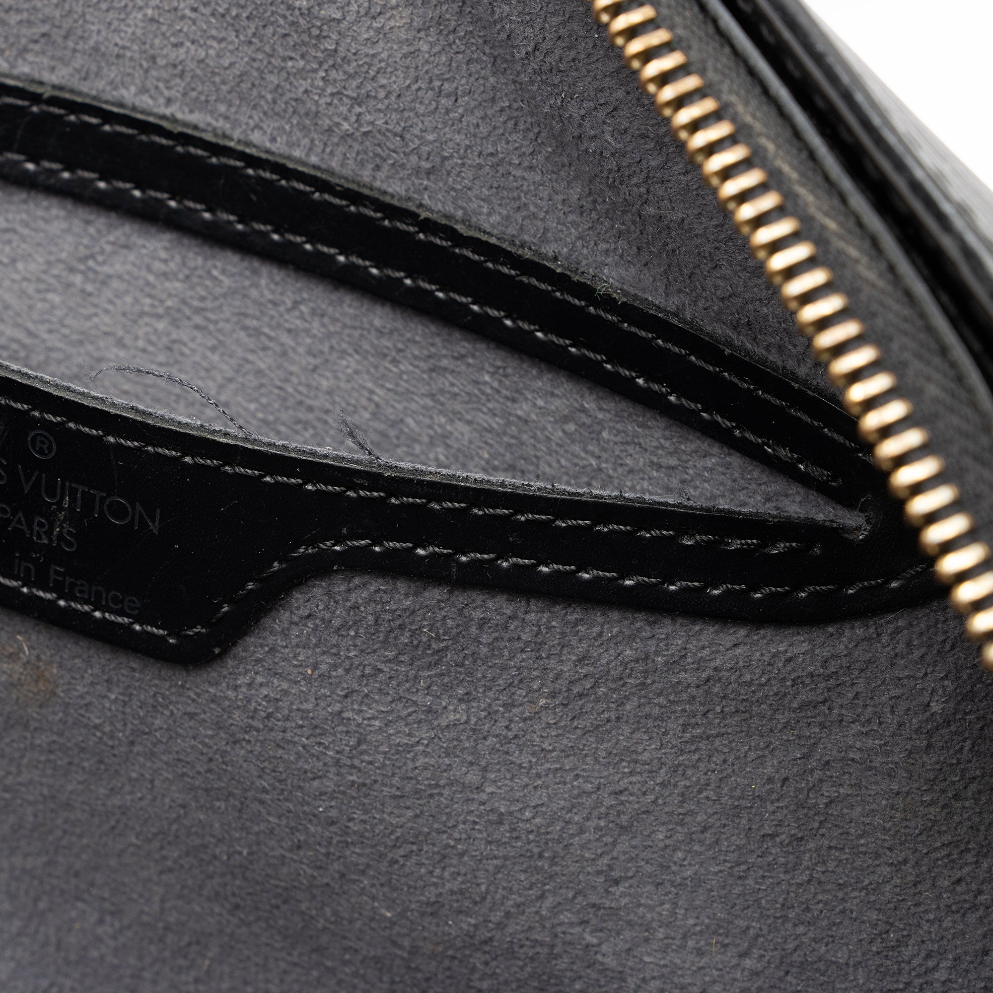 Louis Vuitton Vintage Epi Leather Soufflot Satchel (SHF-PJkcON) - Image 9