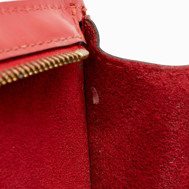 Louis Vuitton Vintage Epi Leather St. Jacques PM Shoulder Bag - FINAL SALE (SHF-14809) - Image 13