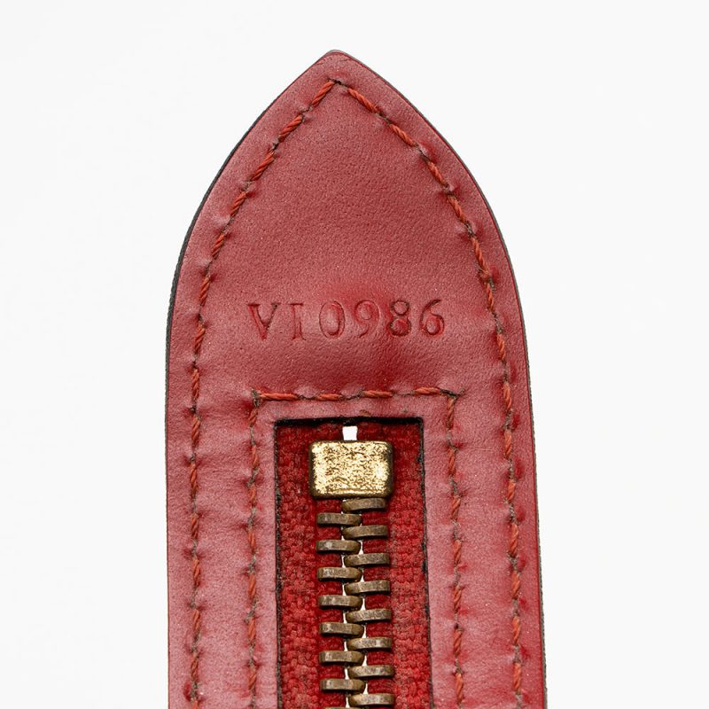 Louis Vuitton Vintage Epi Leather St. Jacques PM Shoulder Bag - FINAL SALE (SHF-14809) - Image 5