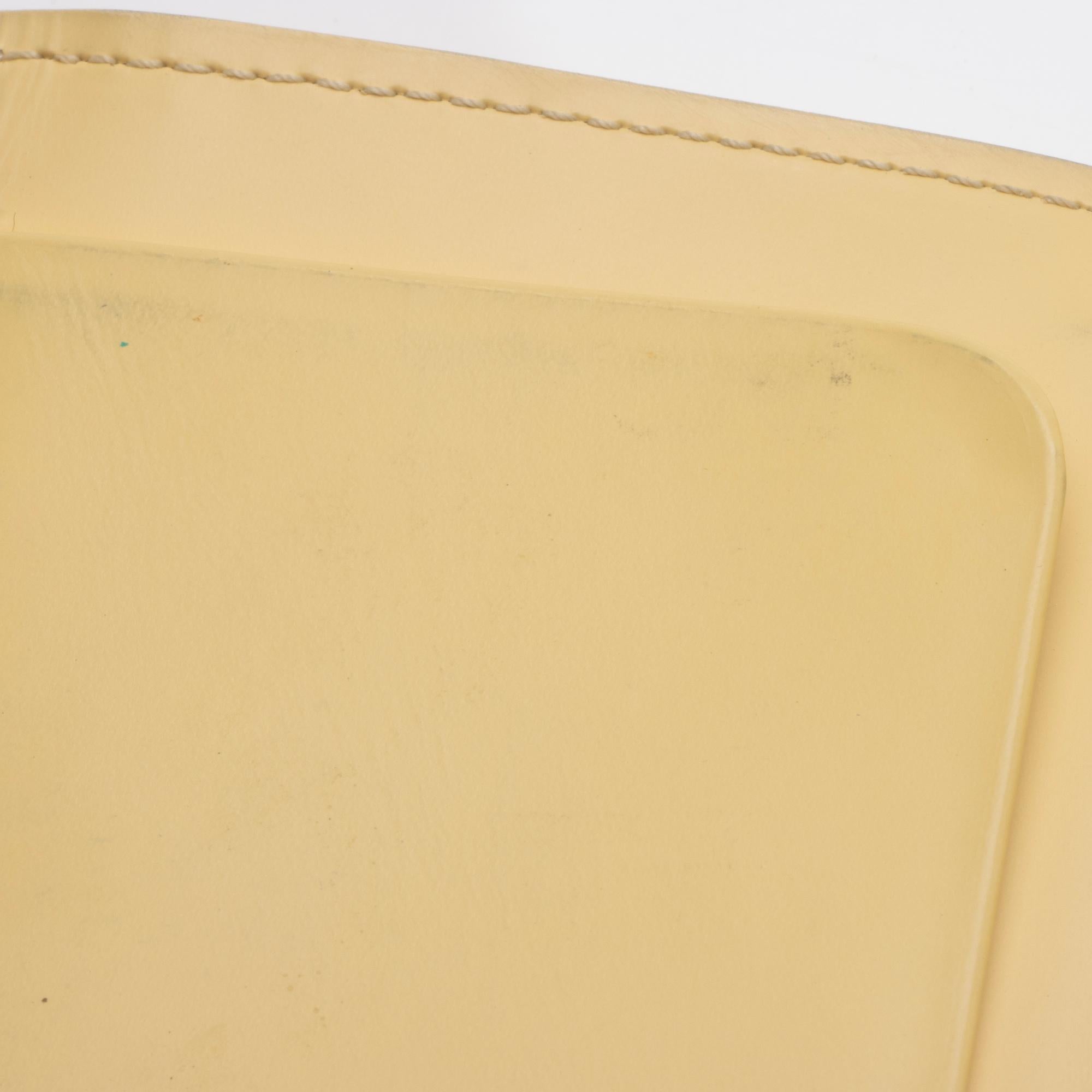 Louis Vuitton Vintage Epi Leather Trifold Wallet - Image 13