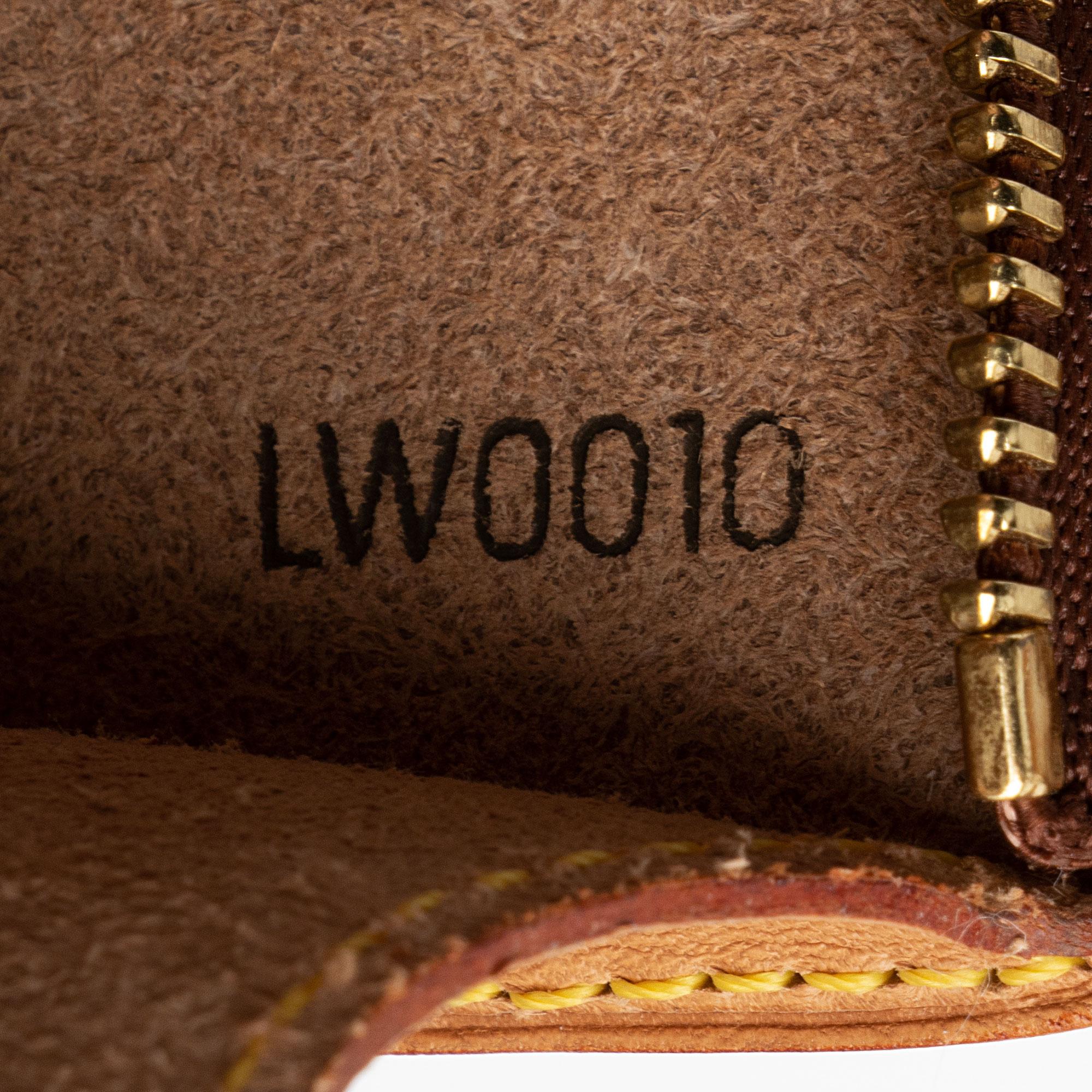 Louis Vuitton Vintage Limited Edition Monogram Vinyl Ambre Cruise Tote (SHF-FfiVXi) - Image 5
