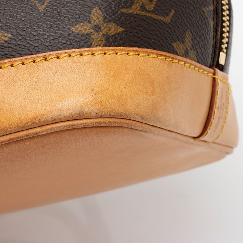Louis Vuitton Vintage Monogram Canvas Alma PM Satchel (SHF-OnswEh) - Image 19
