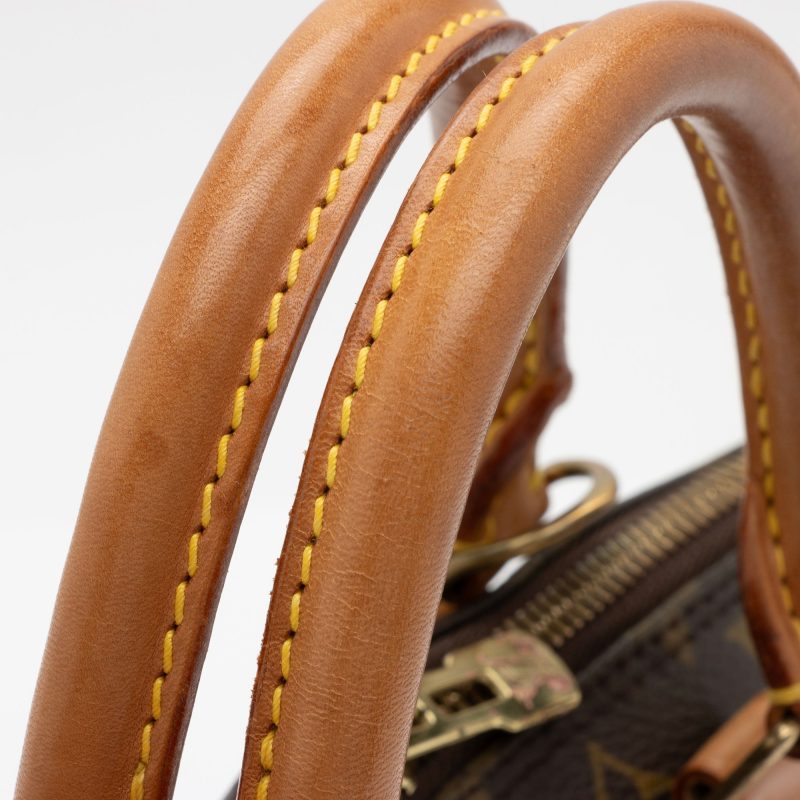 Louis Vuitton Vintage Monogram Canvas Alma PM Satchel (SHF-C21L7o) - Image 16