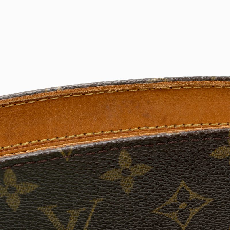 Louis Vuitton Vintage Monogram Canvas Drouot Shoulder Bag (SHF-18081) - Image 16