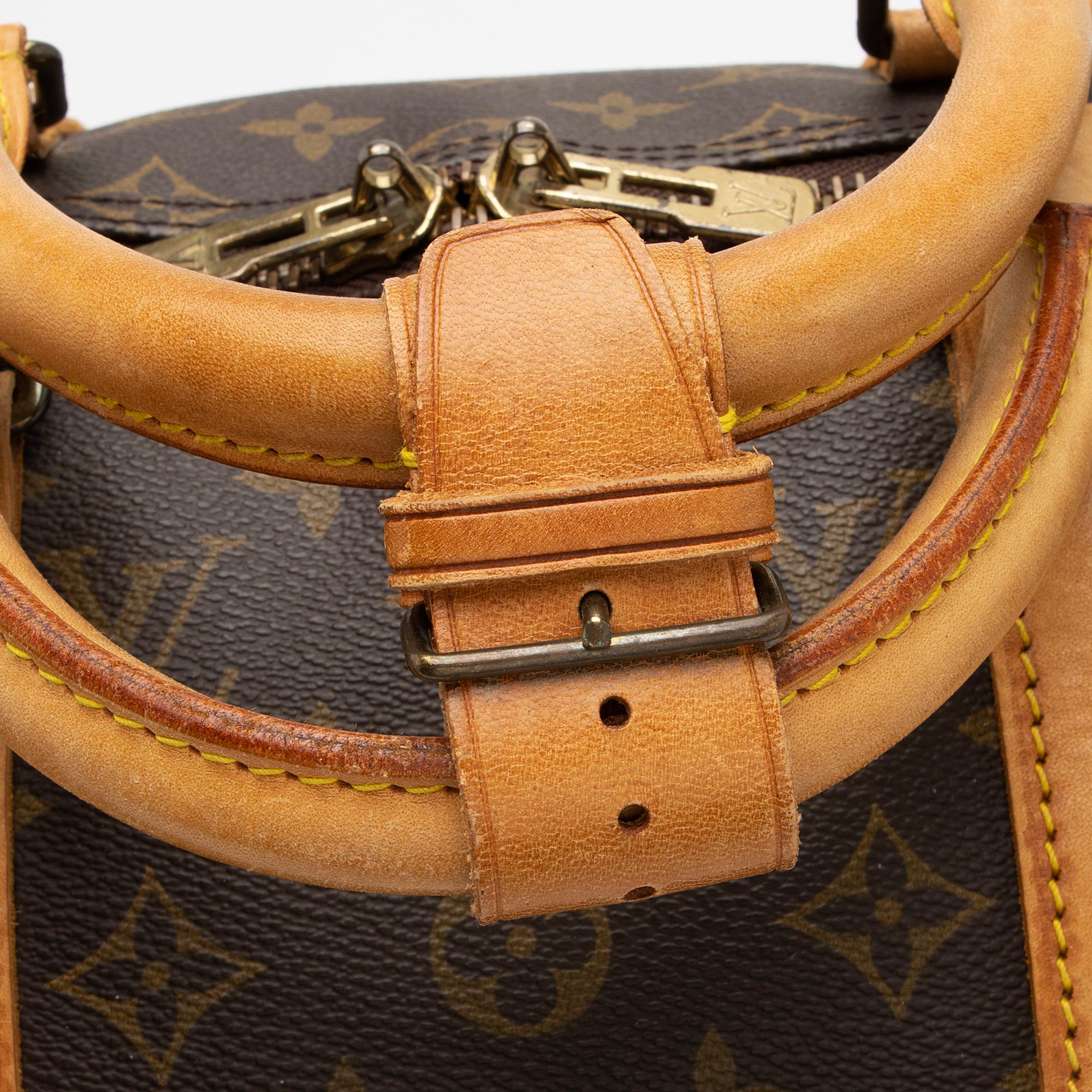 Louis Vuitton Vintage Monogram Canvas Keepall 50 Duffle Bag (SHF-pIqYyr) - Image 16
