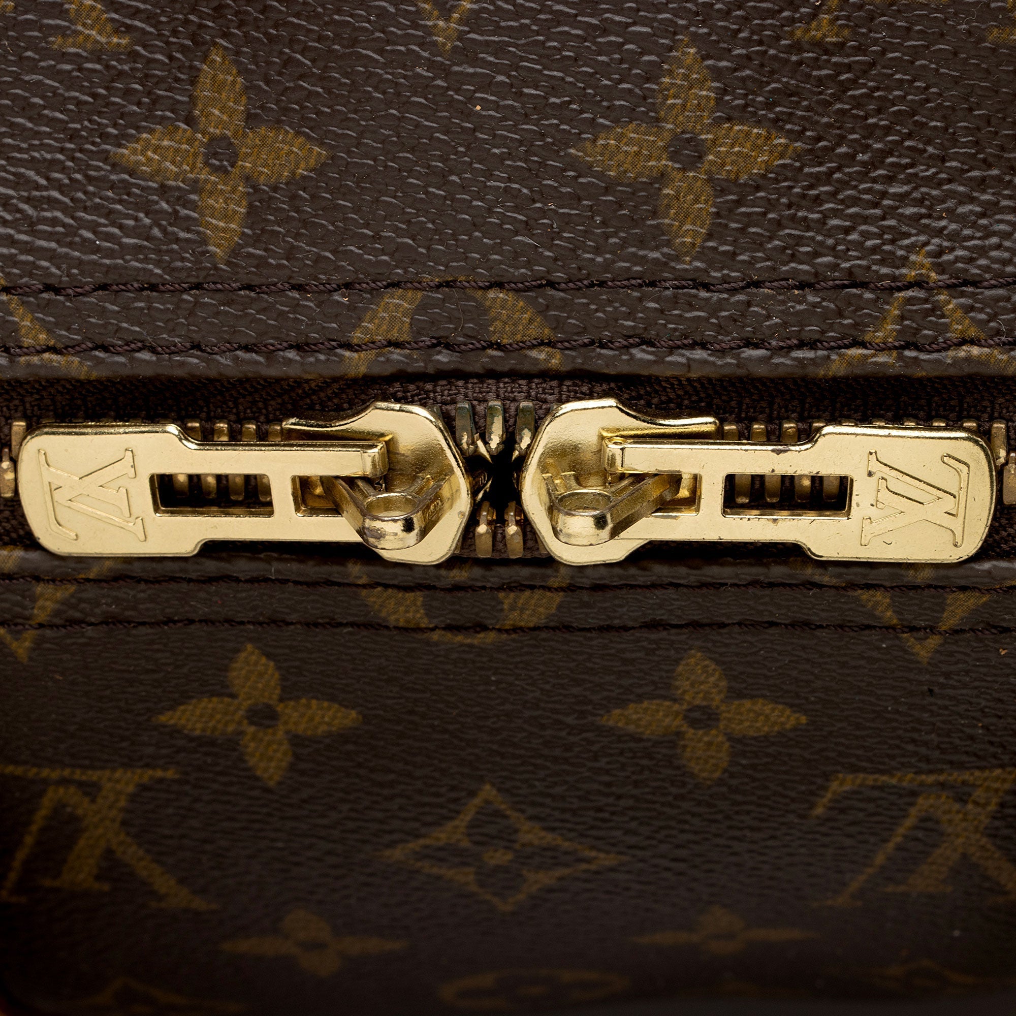 Louis Vuitton Vintage Monogram Canvas Keepall 50 Duffle Bag (SHF-eII6TM) - Image 8