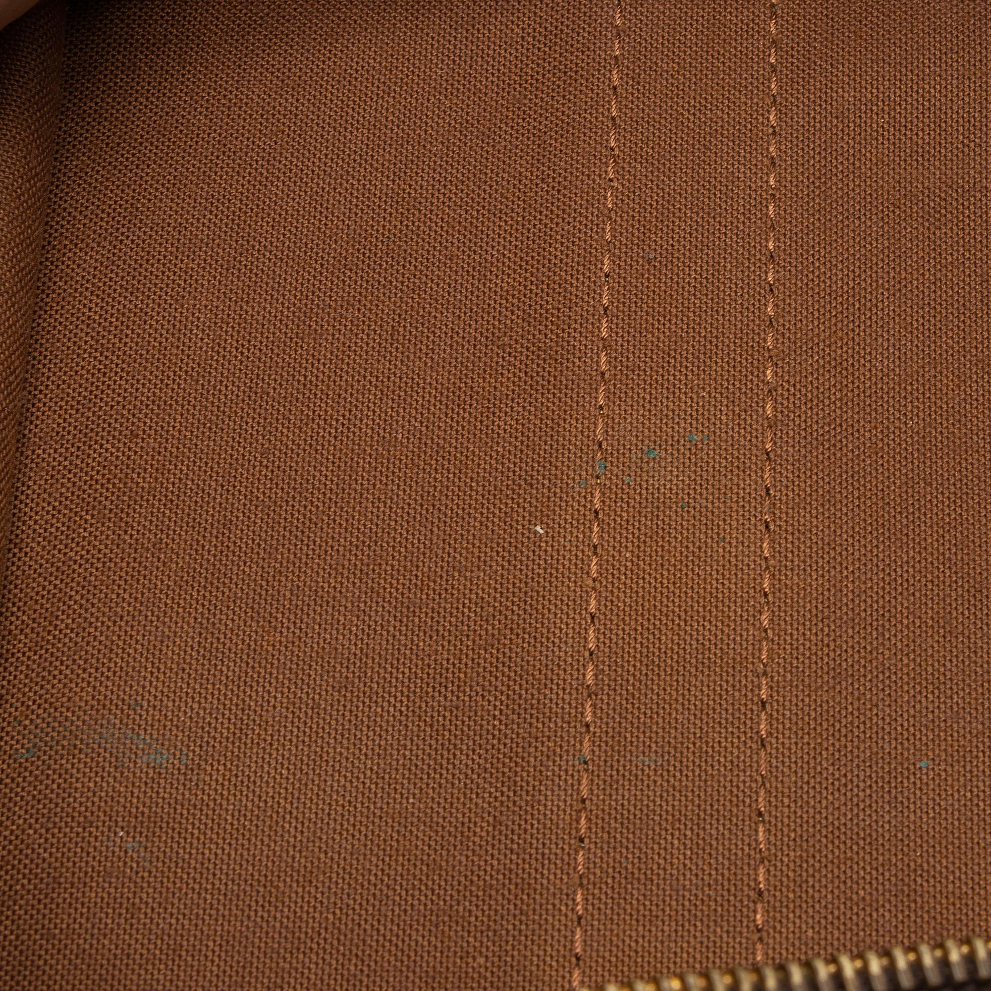 Louis Vuitton Vintage Monogram Canvas Keepall 55 Duffle Bag (SHF-7T21wA) - Image 14