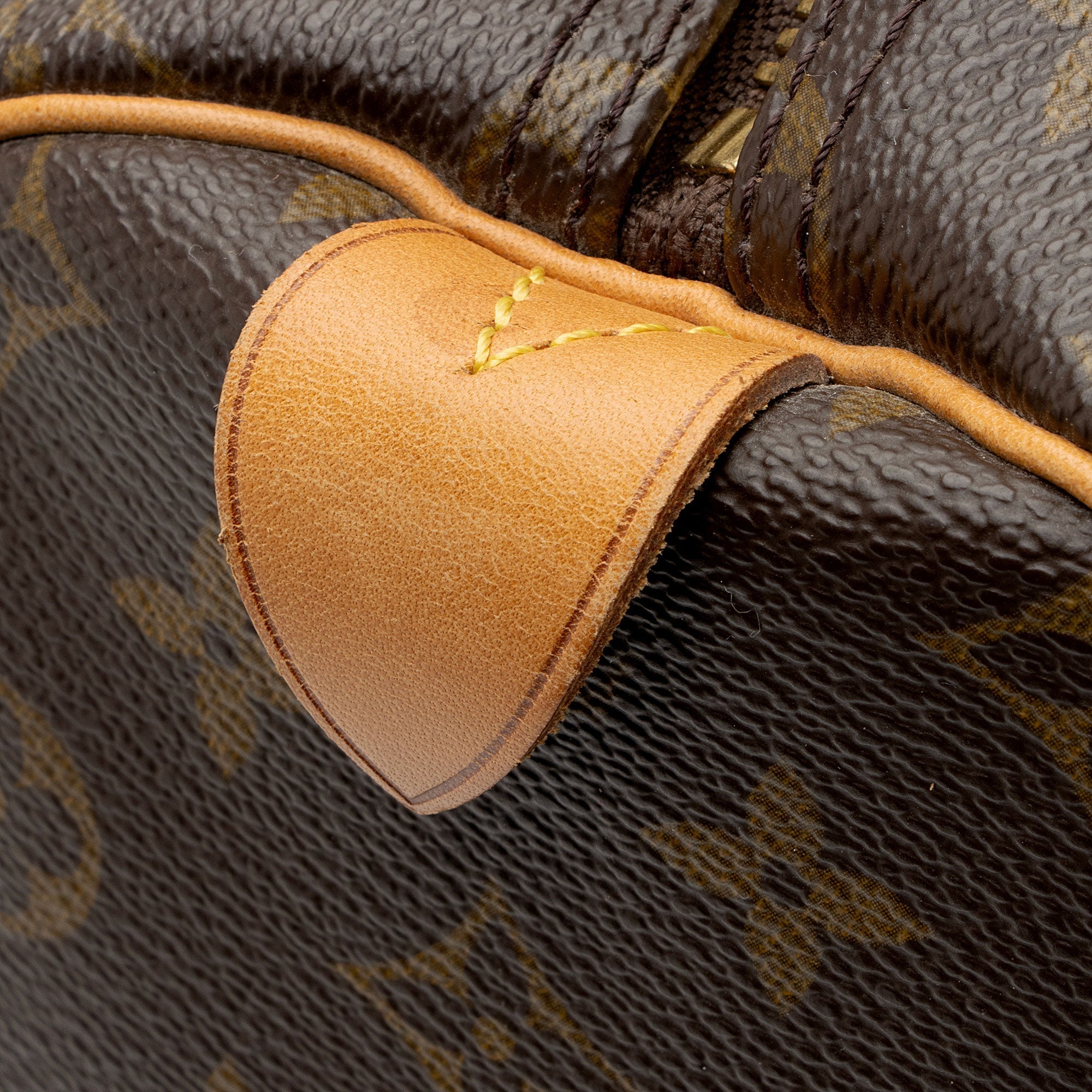 Louis Vuitton Vintage Monogram Canvas Keepall 55 Duffle Bag (SHF-4qC8Sn) - Image 17