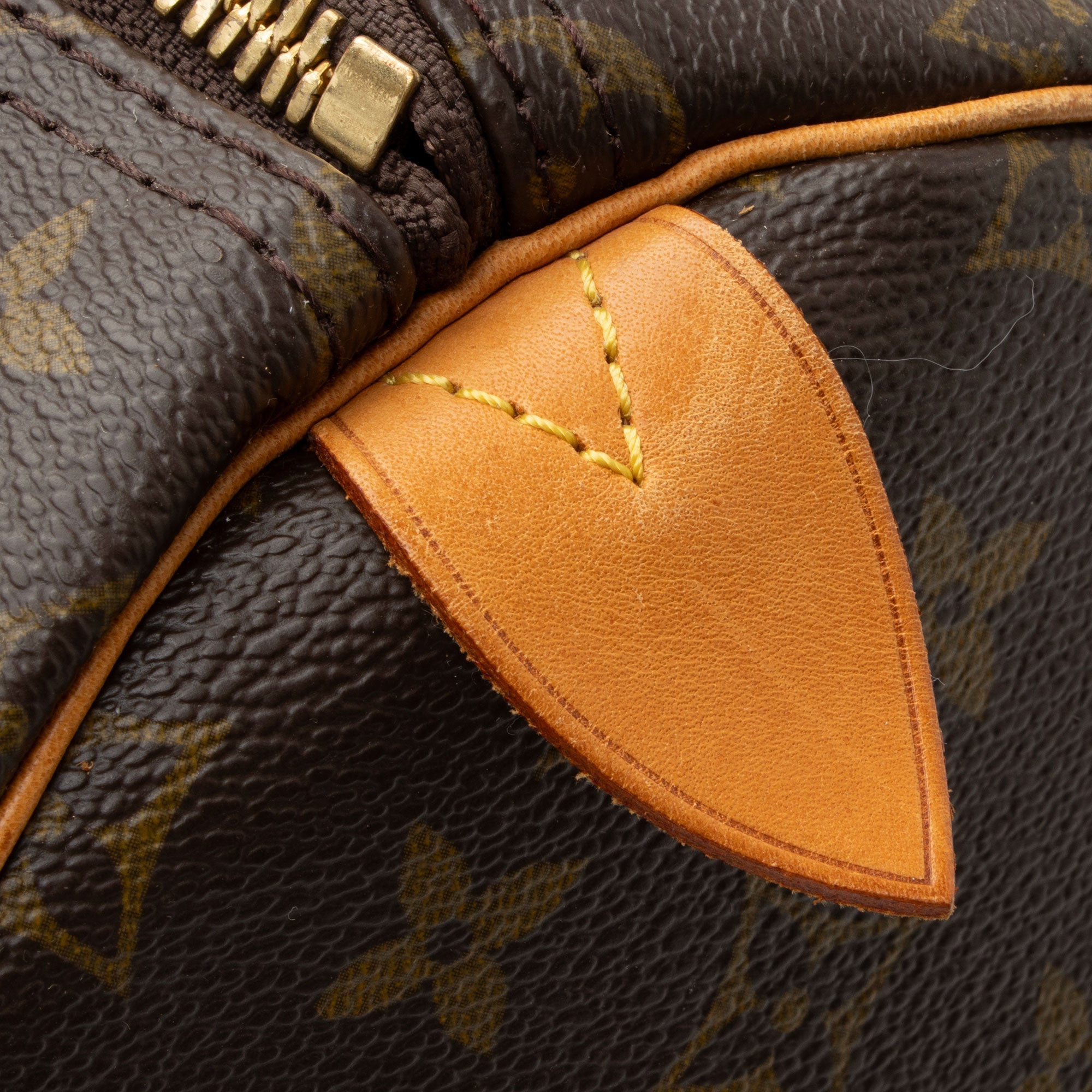 Louis Vuitton Vintage Monogram Canvas Keepall 55 Duffle Bag (SHF-xIA279) - Image 19