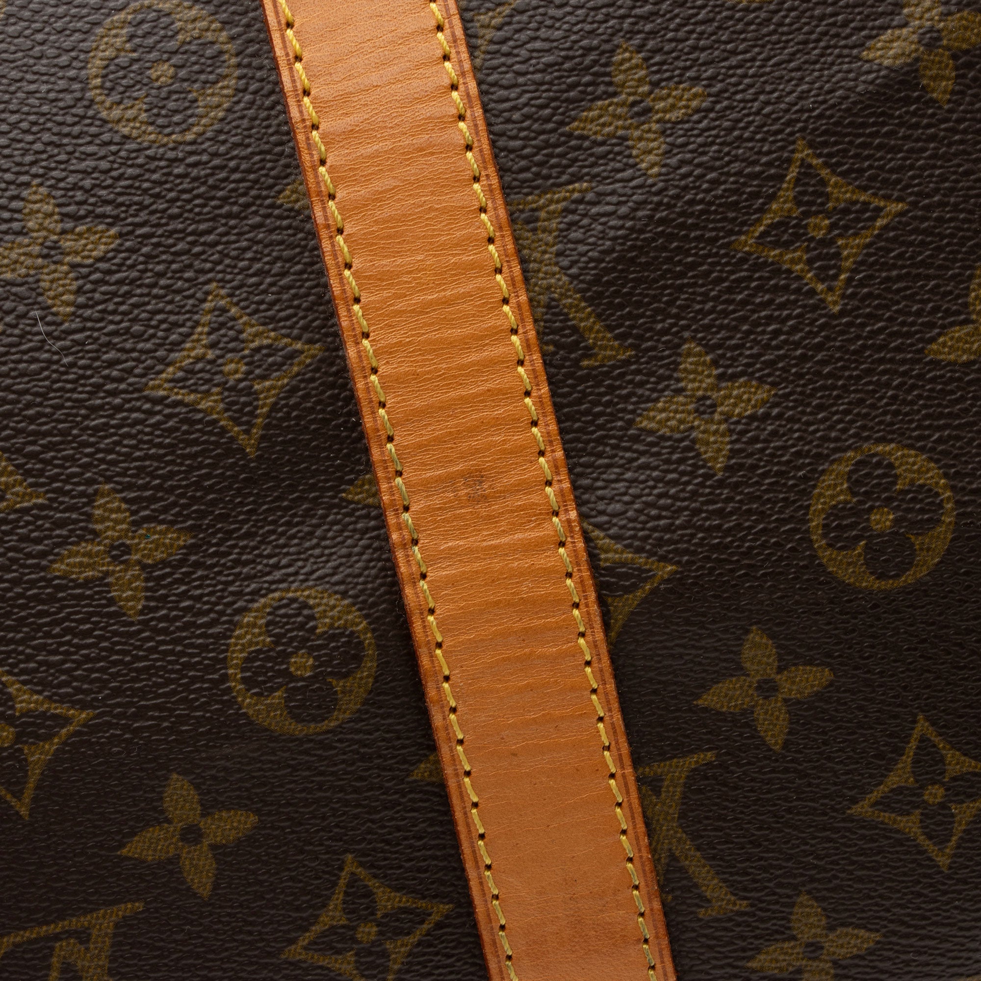 Louis Vuitton Vintage Monogram Canvas Keepall 55 Duffle Bag (SHF-xIA279) - Image 13