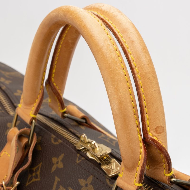 Louis Vuitton Vintage Monogram Canvas Keepall 60 Duffle Bag - FINAL SALE (SHF-23427) - Image 12