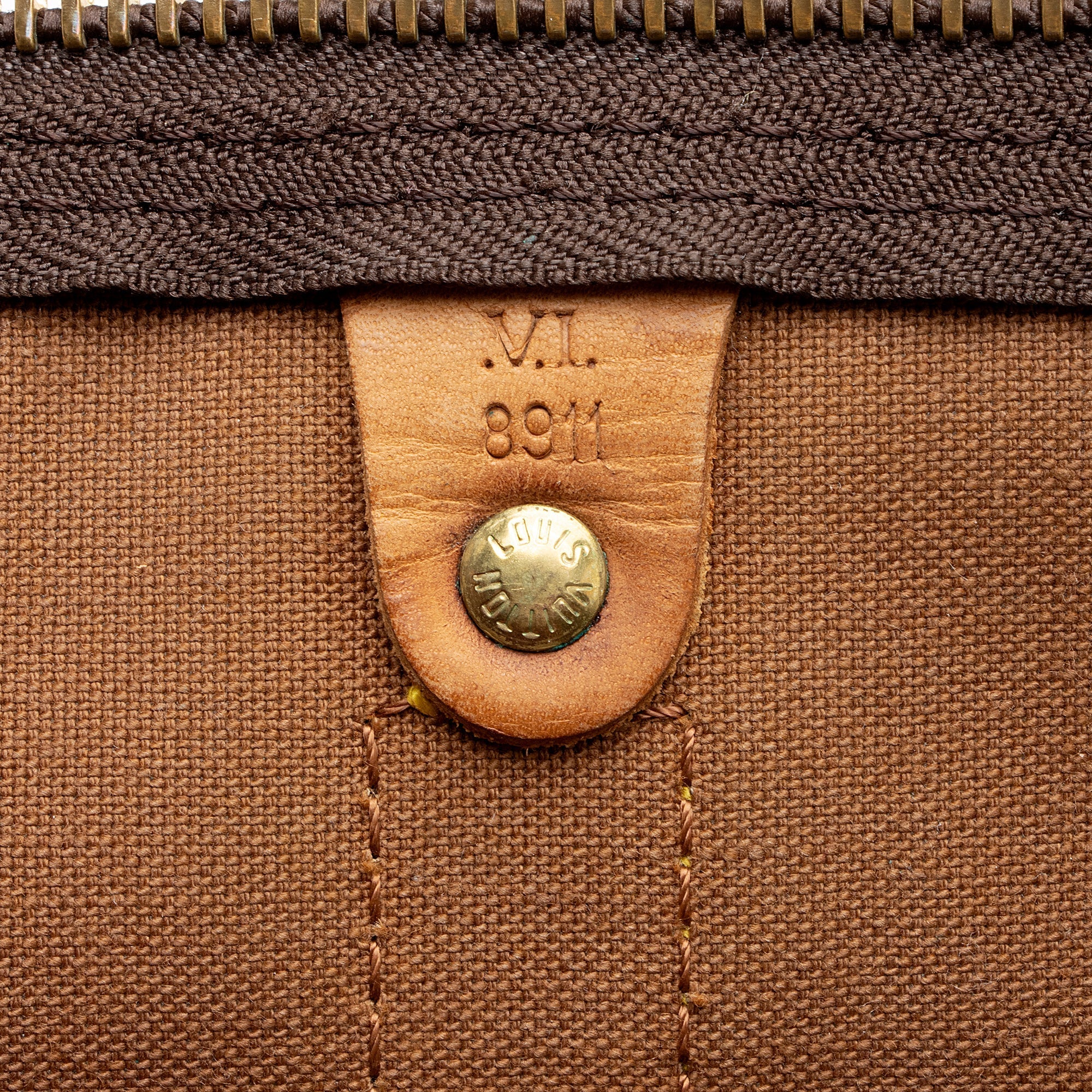 Louis Vuitton Vintage Monogram Canvas Keepall Bandouliere 50 Duffel Bag (SHF-22254) - Image 5