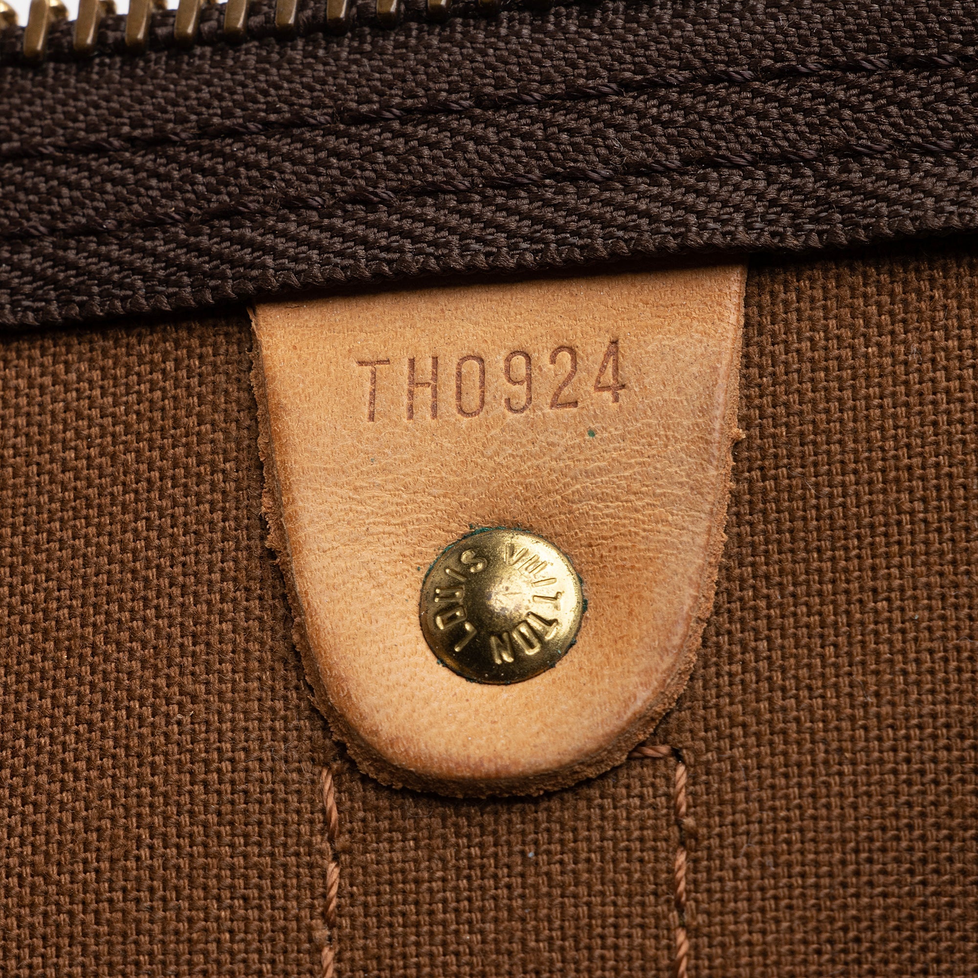 Louis Vuitton Vintage Monogram Canvas Keepall Bandouliere 50 Duffle Bag (SHF-22496) - Image 5