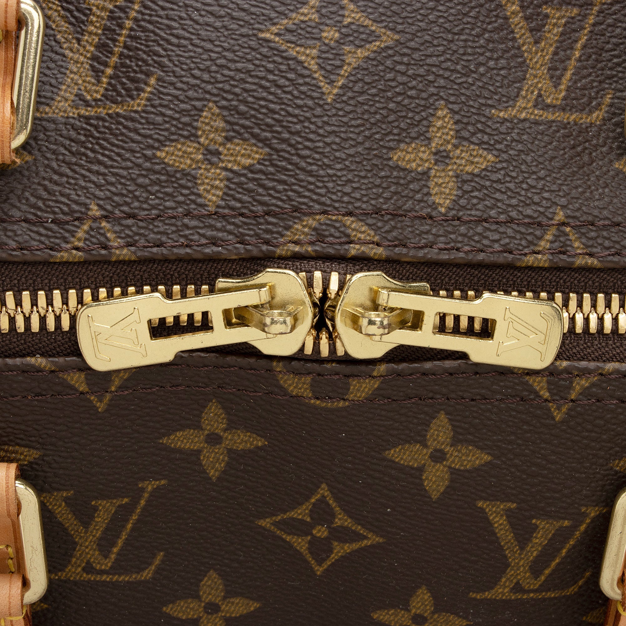 Louis Vuitton Vintage Monogram Canvas Keepall Bandouliere 50 Duffle Bag (SHF-geZCJA) - Image 8