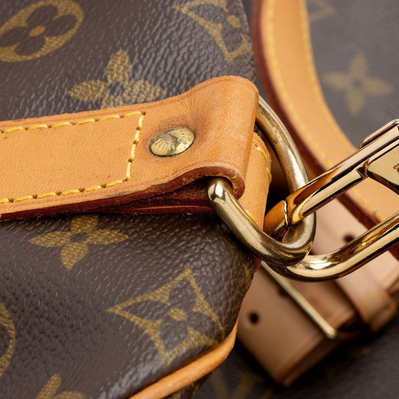 Louis Vuitton Vintage Monogram Canvas Keepall Bandouliere 55 Duffle Bag (SHF-KRqlod) - Image 11