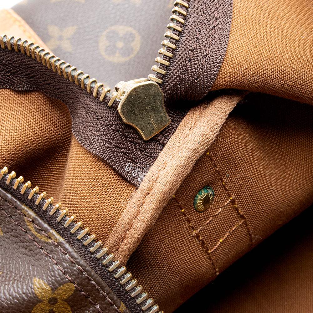 Louis Vuitton Vintage Monogram Canvas Keepall Bandouliere 60 Duffel Bag (SHF-21625) - Image 10