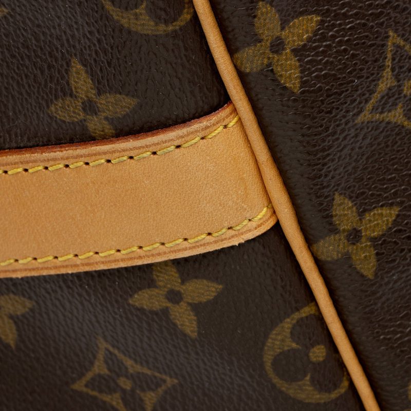 Louis Vuitton Vintage Monogram Canvas Keepall Bandouliere 60 Duffle Bag (SHF-N7uWMn) - Image 16