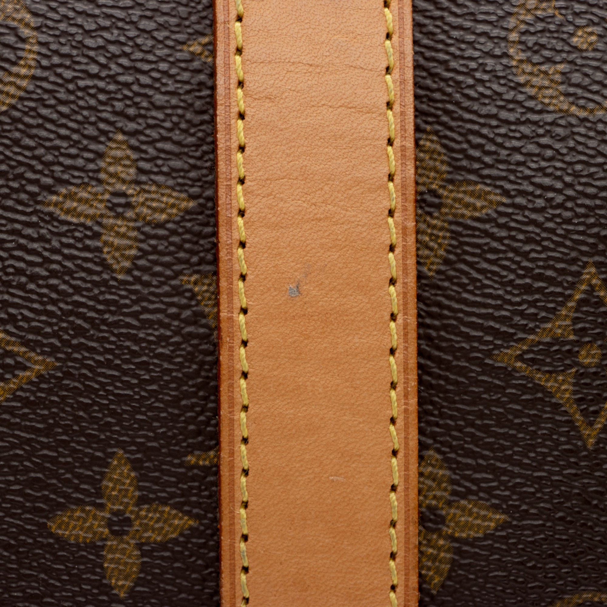 Louis Vuitton Vintage Monogram Canvas Keepall Bandouliere 60 Duffle Bag (SHF-1obcrO) - Image 18