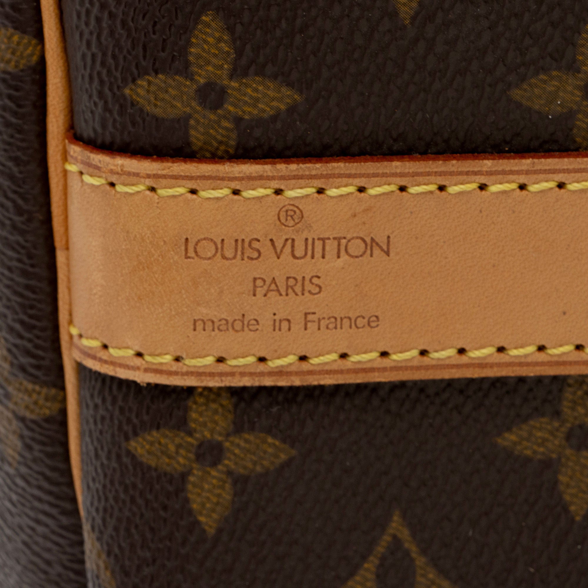 Louis Vuitton Vintage Monogram Canvas Keepall Bandouliere 60 Duffle Bag (SHF-1obcrO) - Image 7