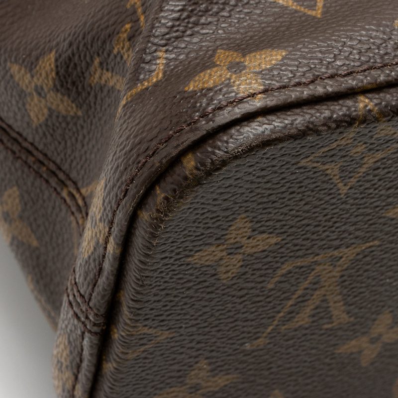 Louis Vuitton Vintage Monogram Canvas Luco Tote (SHF-20374) - Image 17