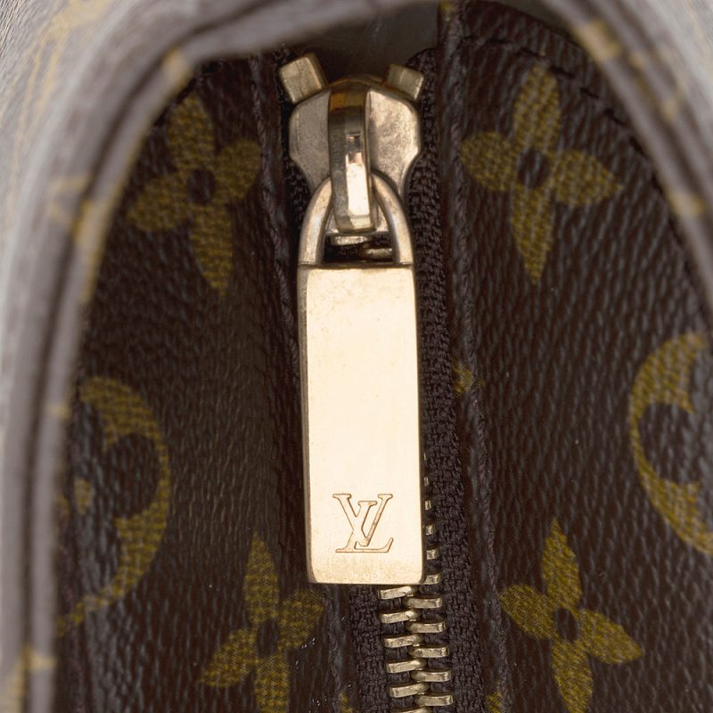 Louis Vuitton Vintage Monogram Canvas Luco Tote (SHF-21213) - Image 8