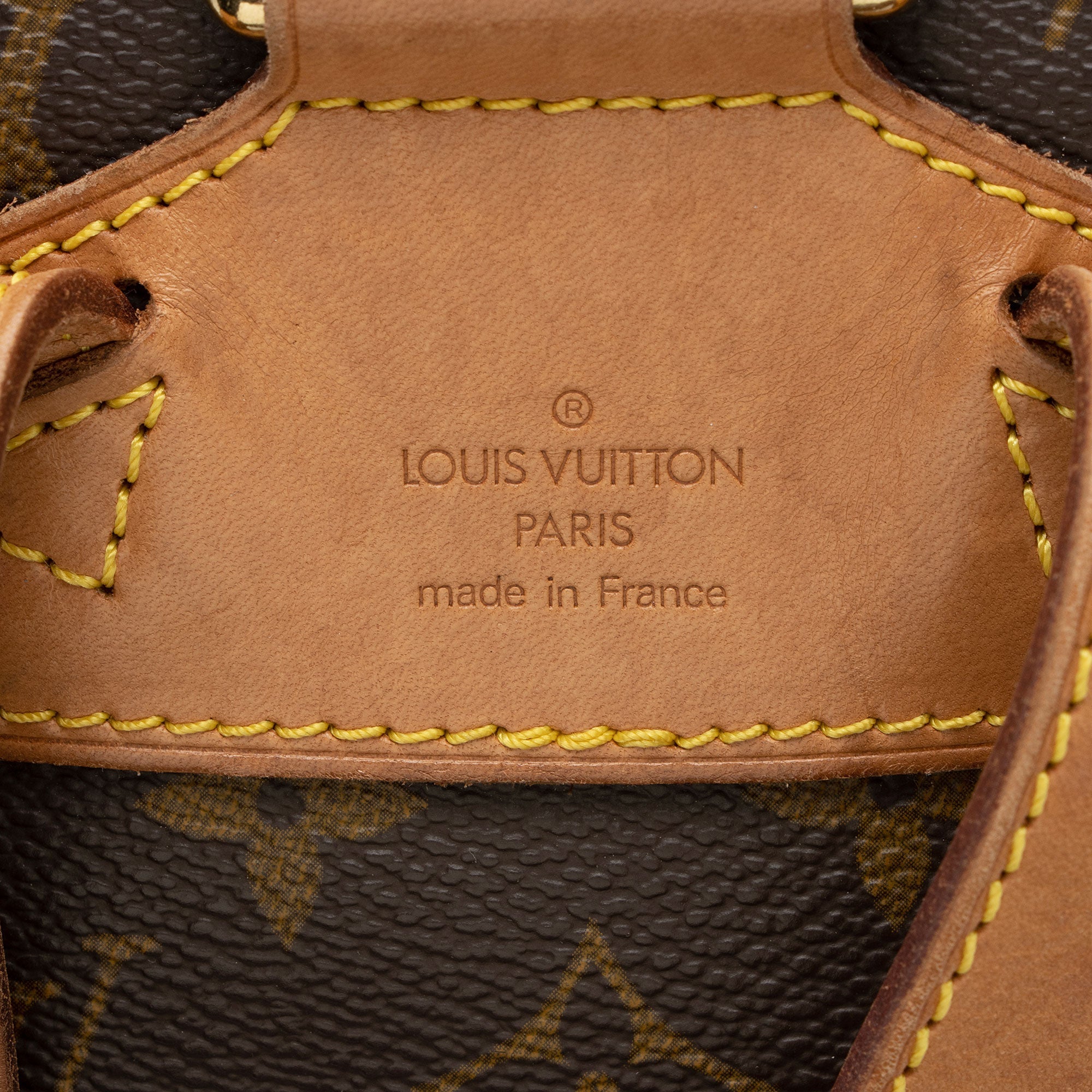 Louis Vuitton Vintage Monogram Canvas Montsouris MM Backpack (SHF-xzN3al) - Image 7