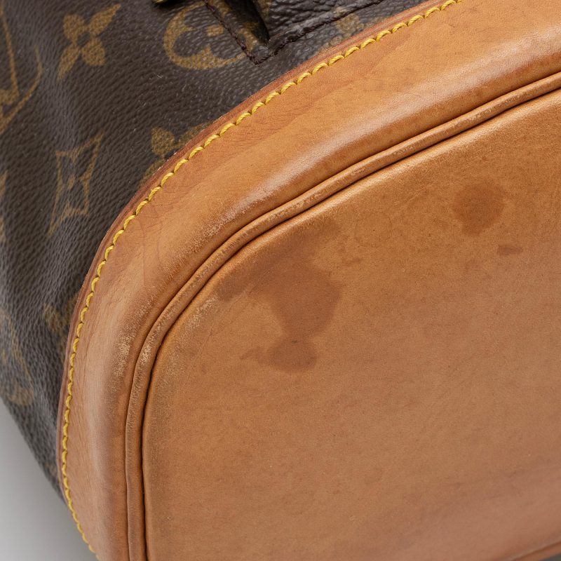 Louis Vuitton Vintage Monogram Canvas Montsouris MM Backpack (SHF-sThgs4) - Image 13